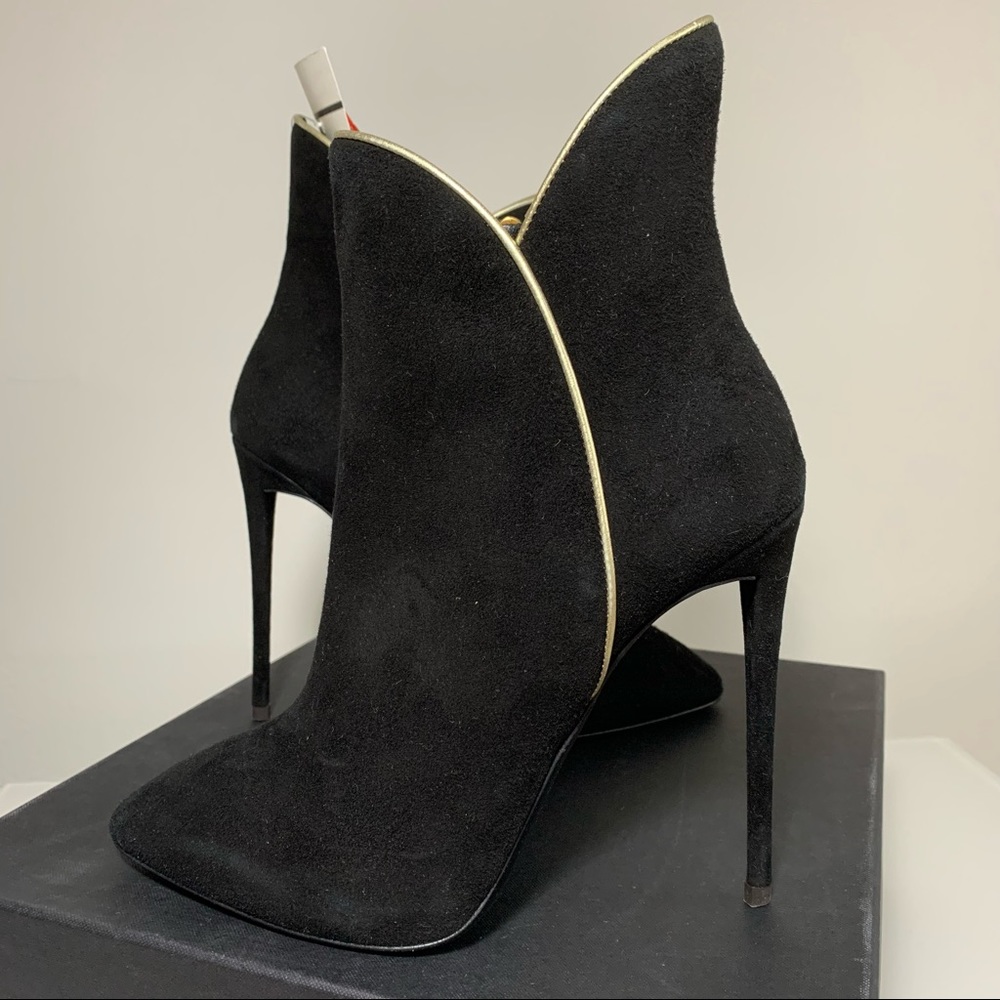 GIUSEPPE ZANOTTI BLACK BOOTIES - NEW IN BOX !
